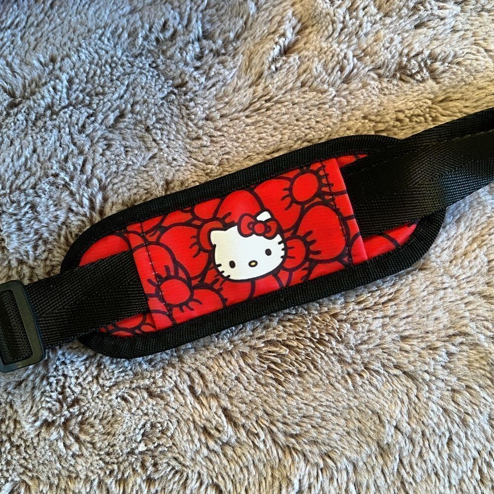 Hello Kitty Insulated Lunch Bag - Picture 7 of 8